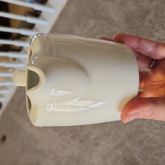 Crate & Barrel Palazzo Creamer-Discontinued Pattern - Picture 4 of 5